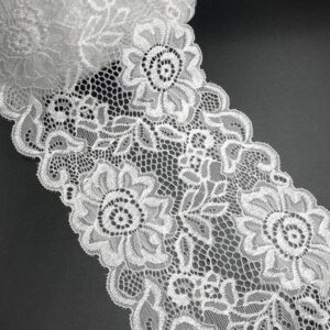 Koronka, która zbliża do Jezusa Chrystusa Króla - duchowy przewodnik i inspiracja