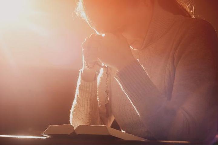 Symbolika Świętej Gracji w sztuce i literaturze