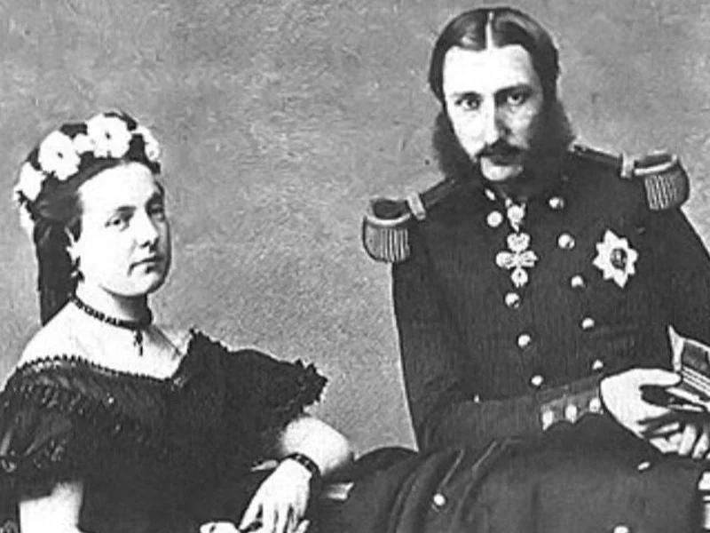 Symbolika atrybutów i tradycja